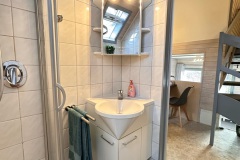 Bad mit Dusche